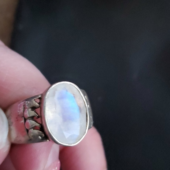 Thick heavy sterling  silver band with raw Moonsto - Picture 6 of 7